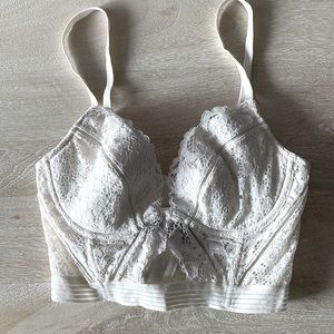 NWT Victoria’s Secret White Lace and Mesh Bustier
